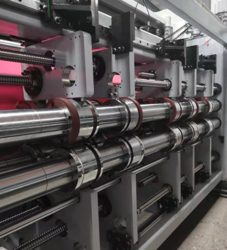 PRY-D1224 Máquina de empilhadeira de corte a óleo de alta velocidade automática de 4 cores 7