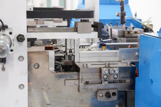 Máquina de inserção de cordas em sacos de papel PRY-450A 8