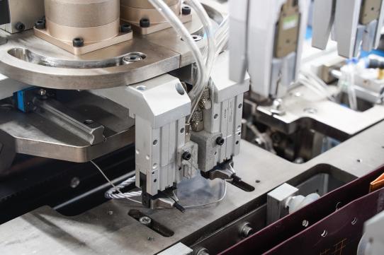 Máquina de inserção de cordas em sacos de papel PRY-450A 9