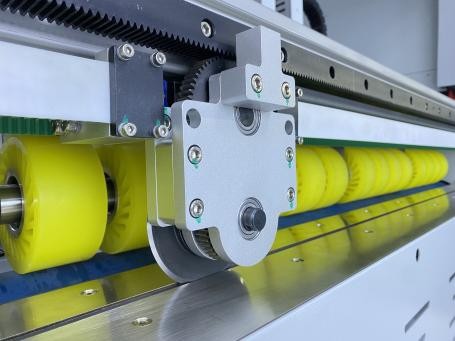 Máquina de Corte Automático de Amostras de Caixas de Cartão de Passagem Única PRY-1800 8